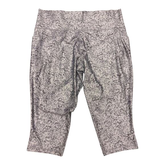 Athleta Salutation Stash Pocket II Printed Capri Plus Size 2XL Tempest‎ Violet - Picture 10 of 10